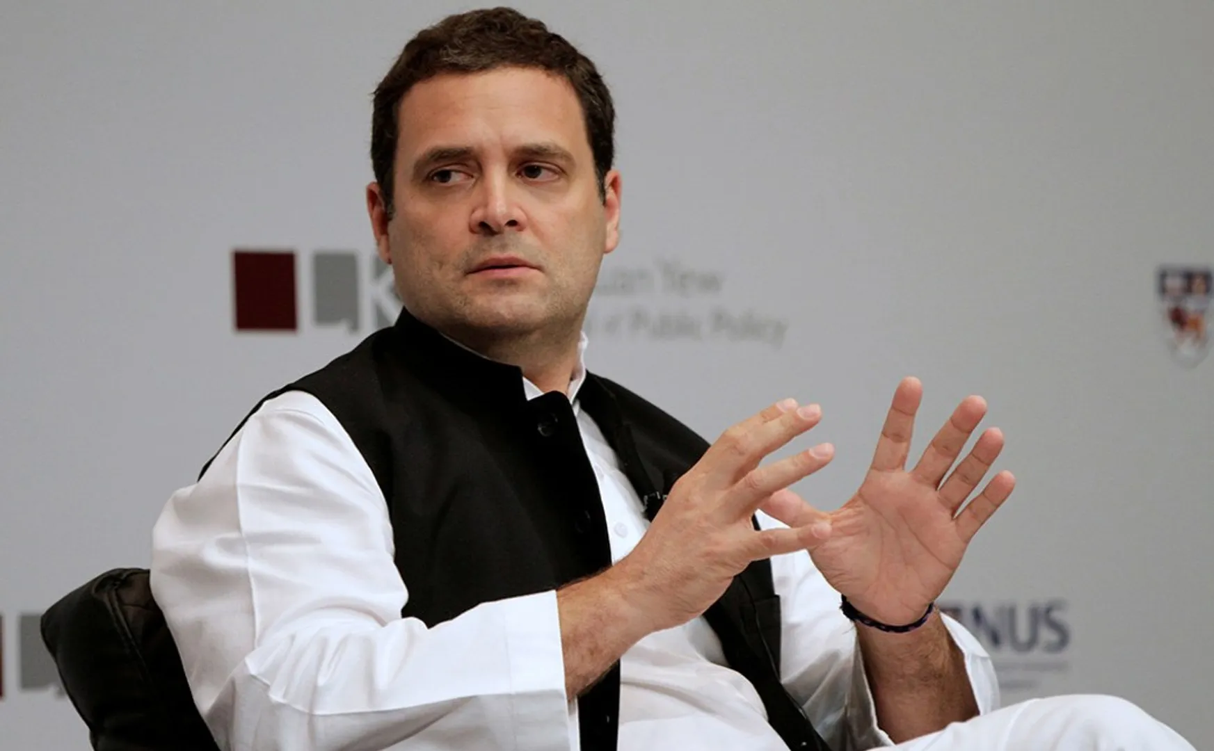 congress party leader rahul gandhi arrive in tamilnadu 